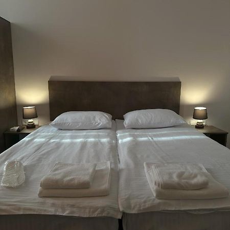 Bina N28 Hotell Kutaisi Eksteriør bilde