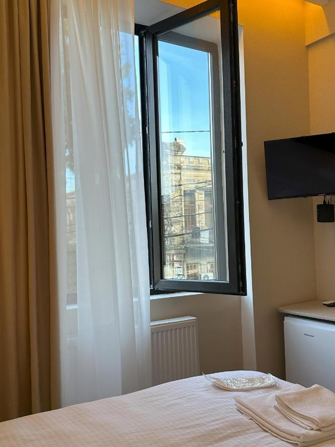 Bina N28 Hotell Kutaisi Eksteriør bilde