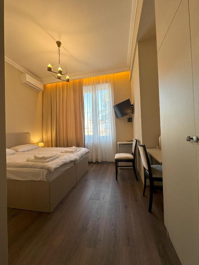 Bina N28 Hotell Kutaisi Eksteriør bilde