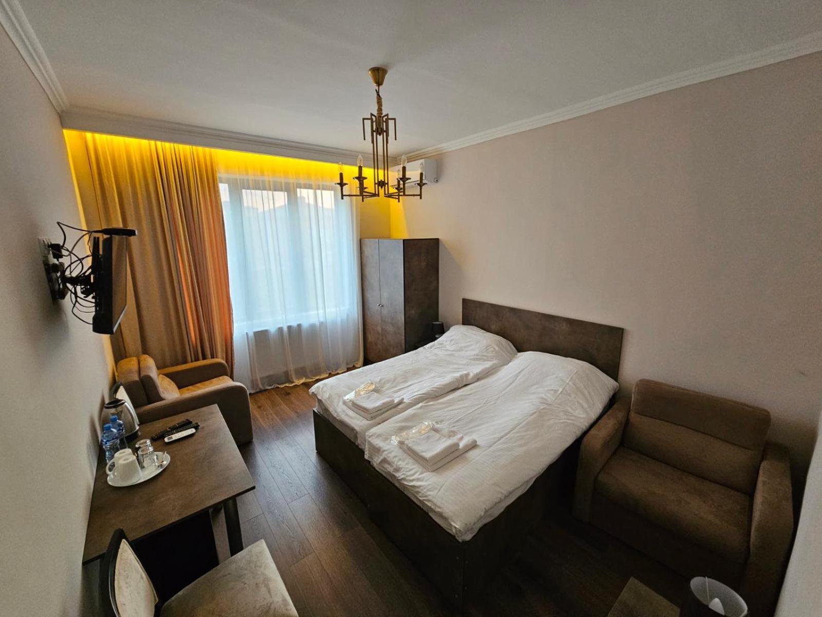 Bina N28 Hotell Kutaisi Eksteriør bilde